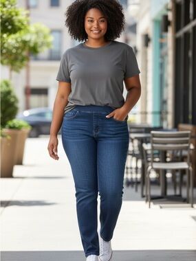 St. John's Bay Women's Skinny Jeans pull on jegging- Dark Blue Wash Size 20